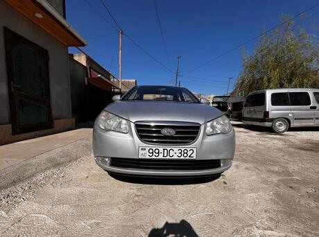 Hyundai Elantra 2009