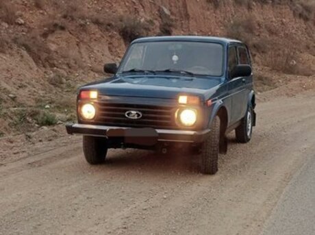 LADA (VAZ) Niva 2013