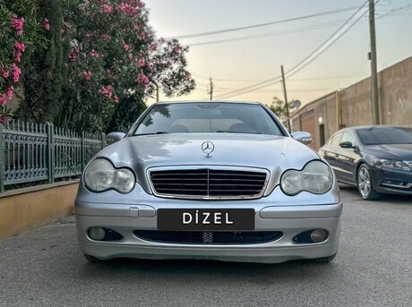 Mercedes C 220 d 2001