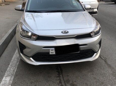 Kia Rio 2021