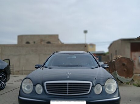 Mercedes E 270 2003