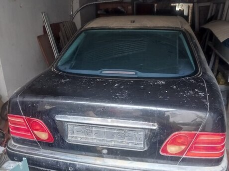 Mercedes E 240 1998