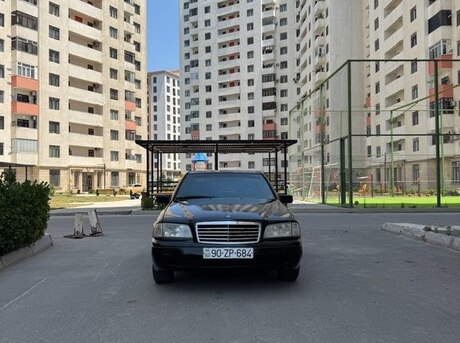 Mercedes C 180