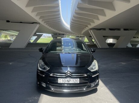 Citroen DS5