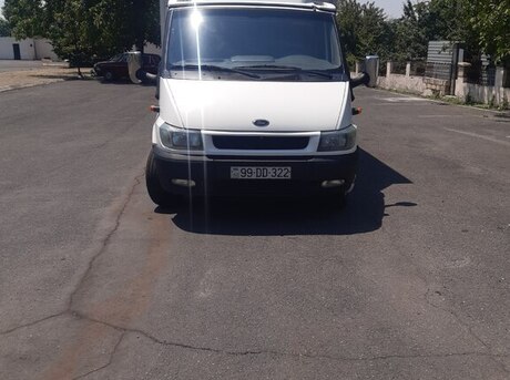 Ford Transit 2000
