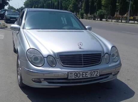Mercedes E 240 2002