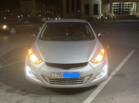 Hyundai Avante 2015