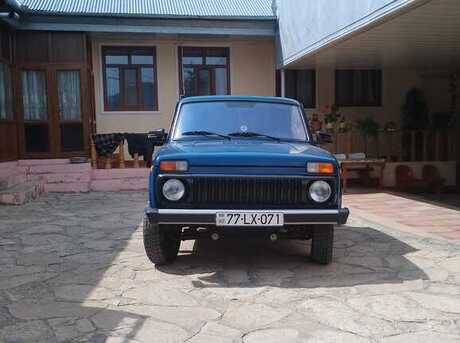 LADA (VAZ) Niva 2015