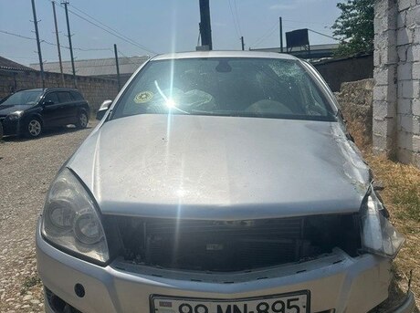 Opel Astra 2008