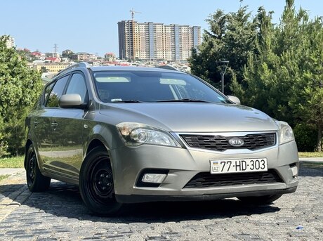 Kia  2010