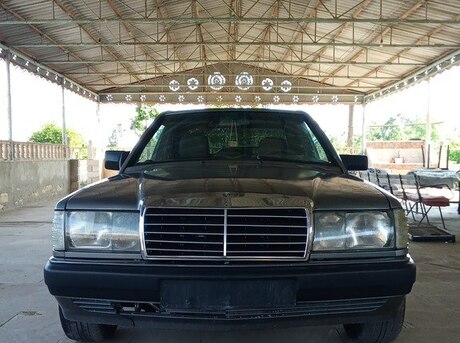 Mercedes 190 1993