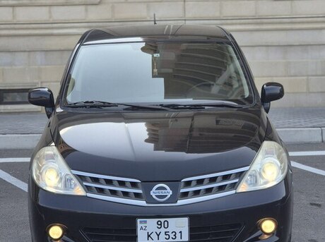 Nissan Tiida 2012