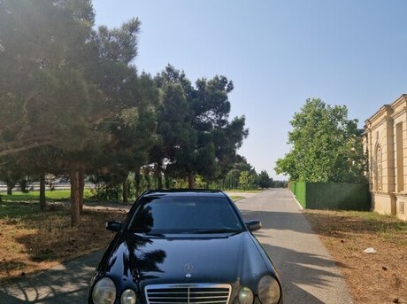 Mercedes E 220 d 2000
