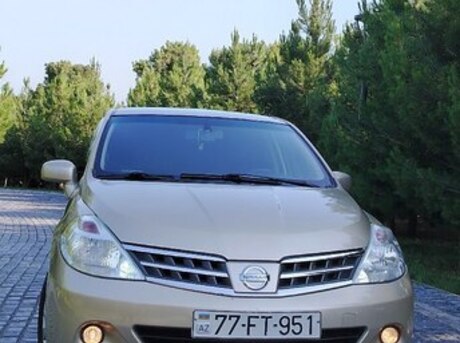 Nissan Tiida 2011