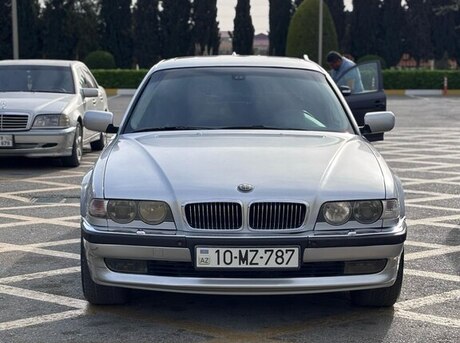 BMW 728 1998