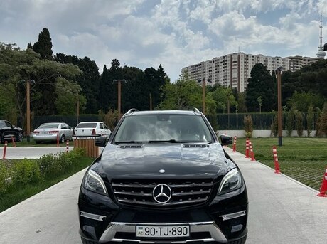Mercedes ML 350 4MATIC 2012