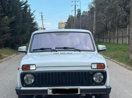 LADA (VAZ) 21013 2013