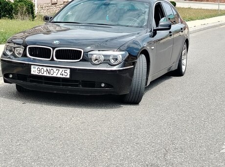 BMW 745