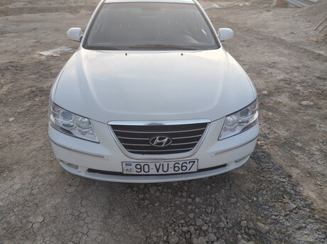 Hyundai Sonata 2010