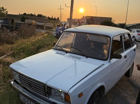 LADA (VAZ) 2107 2003