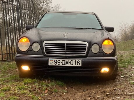 Mercedes E 220 d