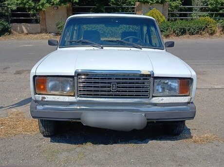 LADA (VAZ) 2107 2001