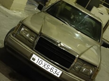 Mercedes E 200 d 1990
