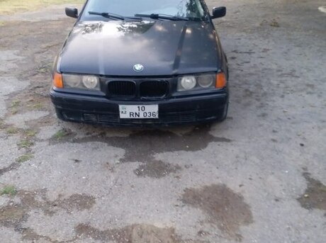 BMW 325 1992