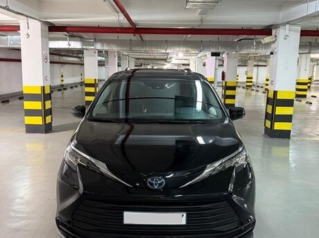 Toyota Sienna 2022