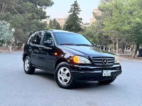 Mercedes ML 320 4MATIC 2000
