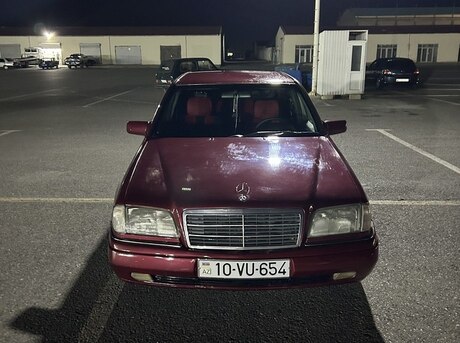 Mercedes C 220