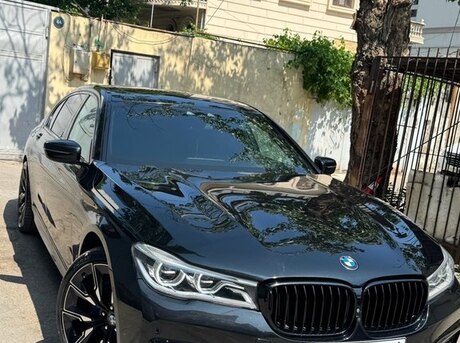 BMW 740