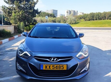 Hyundai i40 2011