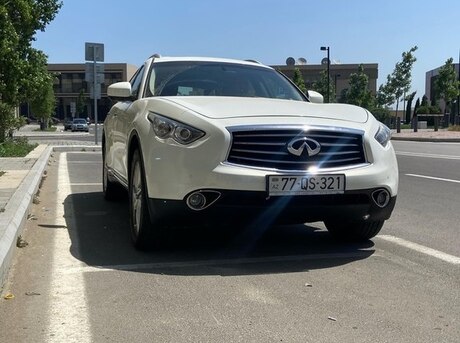 Infiniti FX37 2013