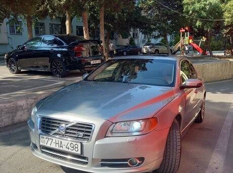 Volvo S80