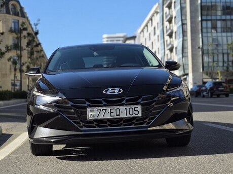 Hyundai Elantra 2021