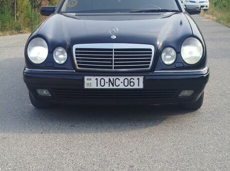 Mercedes E 280