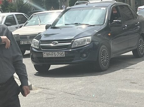 LADA (VAZ) Granta 2013