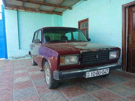 LADA (VAZ) 2107 2004