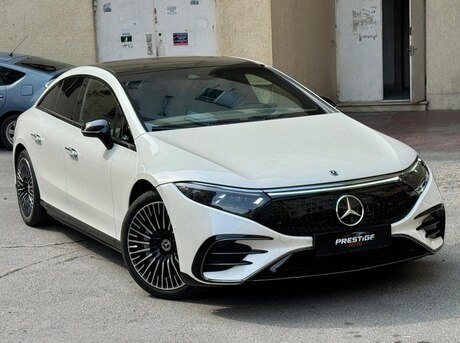 Mercedes EQS 450+