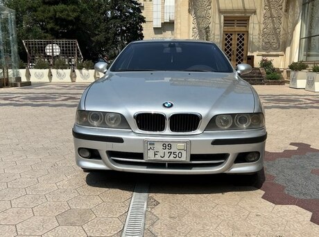 BMW 525 2002