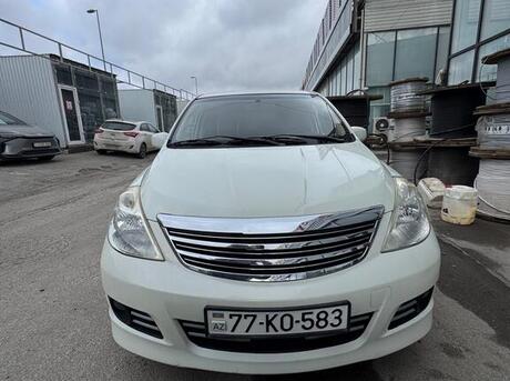 Nissan Tiida 2010