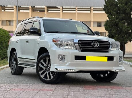 Toyota Land Cruiser 2011