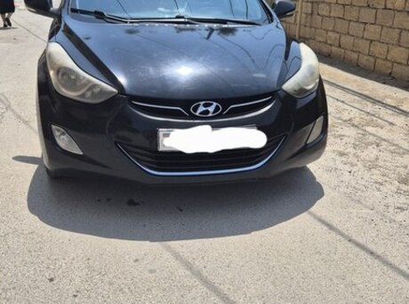 Hyundai Elantra 2013