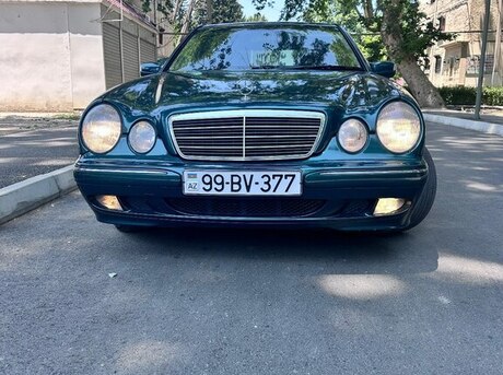 Mercedes E 220 d 2001