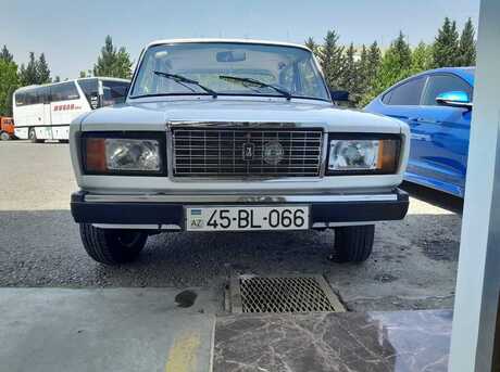 LADA (VAZ) 2107 2010