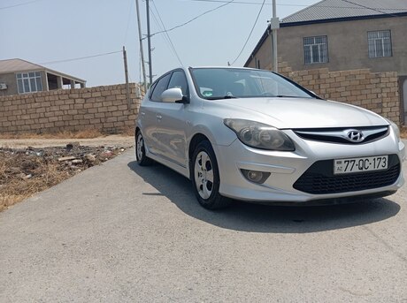 Hyundai i30 2010