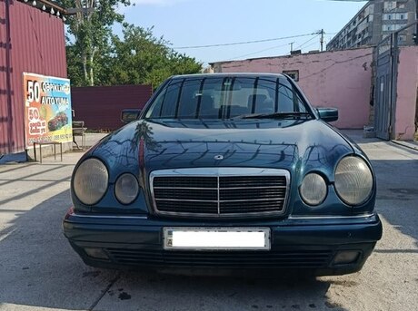 Mercedes E 220 d 1998