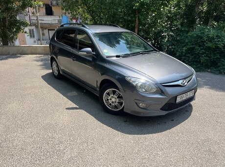 Hyundai i30 2010
