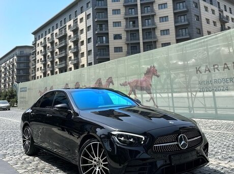 Mercedes E 300 e